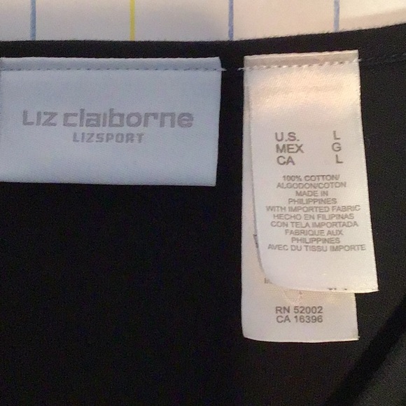 LIZ CLAIBORNE Vneck, snowflake design, top sz L black - Picture 6 of 6